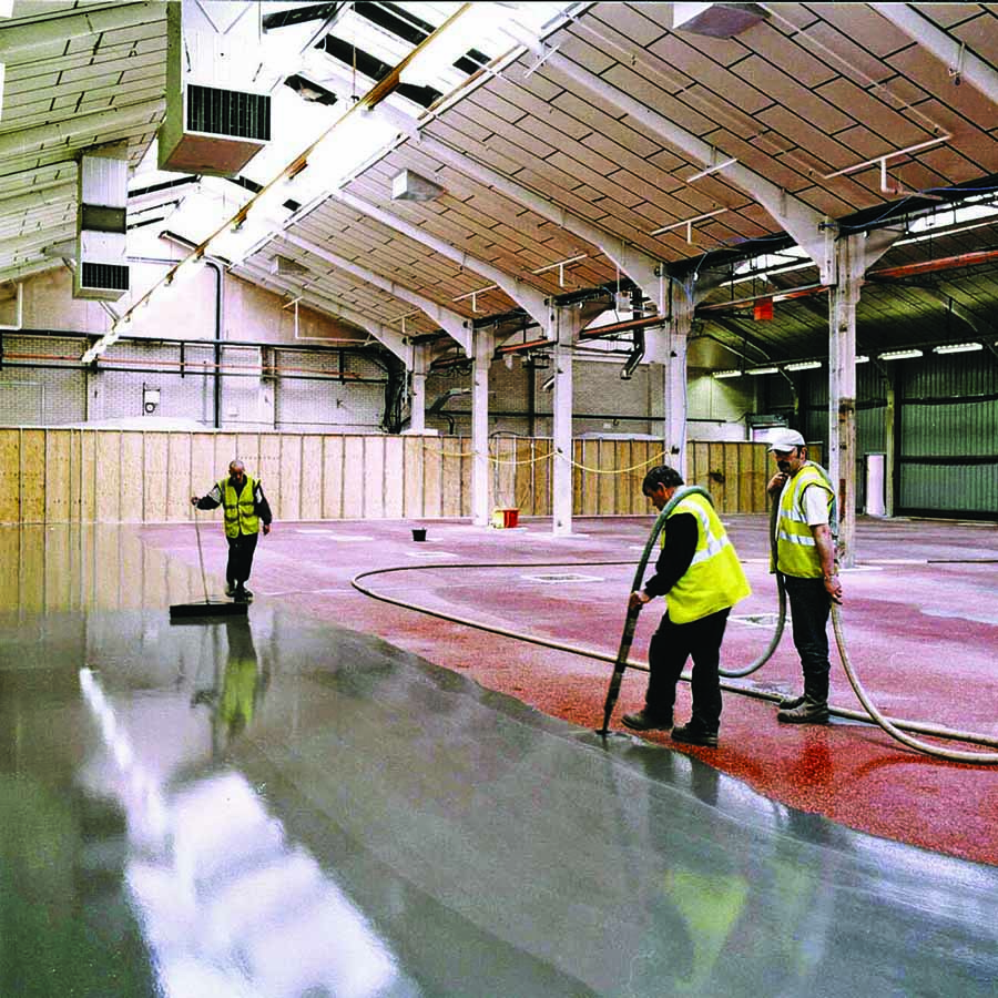 Easi Screed Industrial being applied in a large warehouse