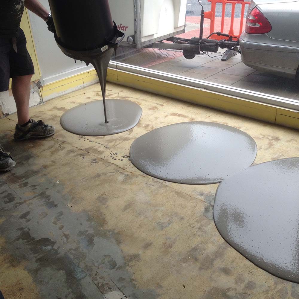 Pourable Flexible Screed